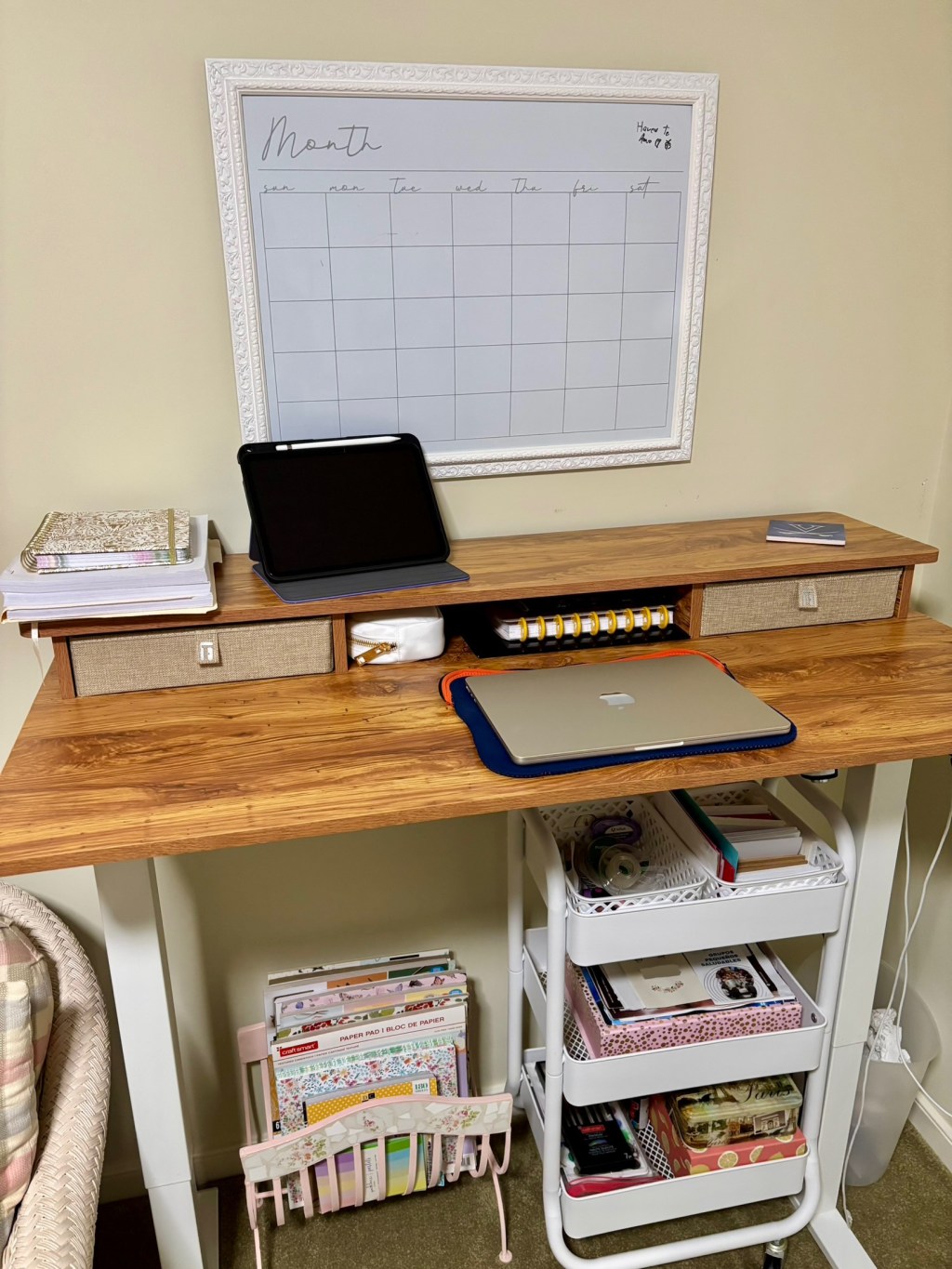 6 reasons why you absolutely need a standing desk for PA school.
